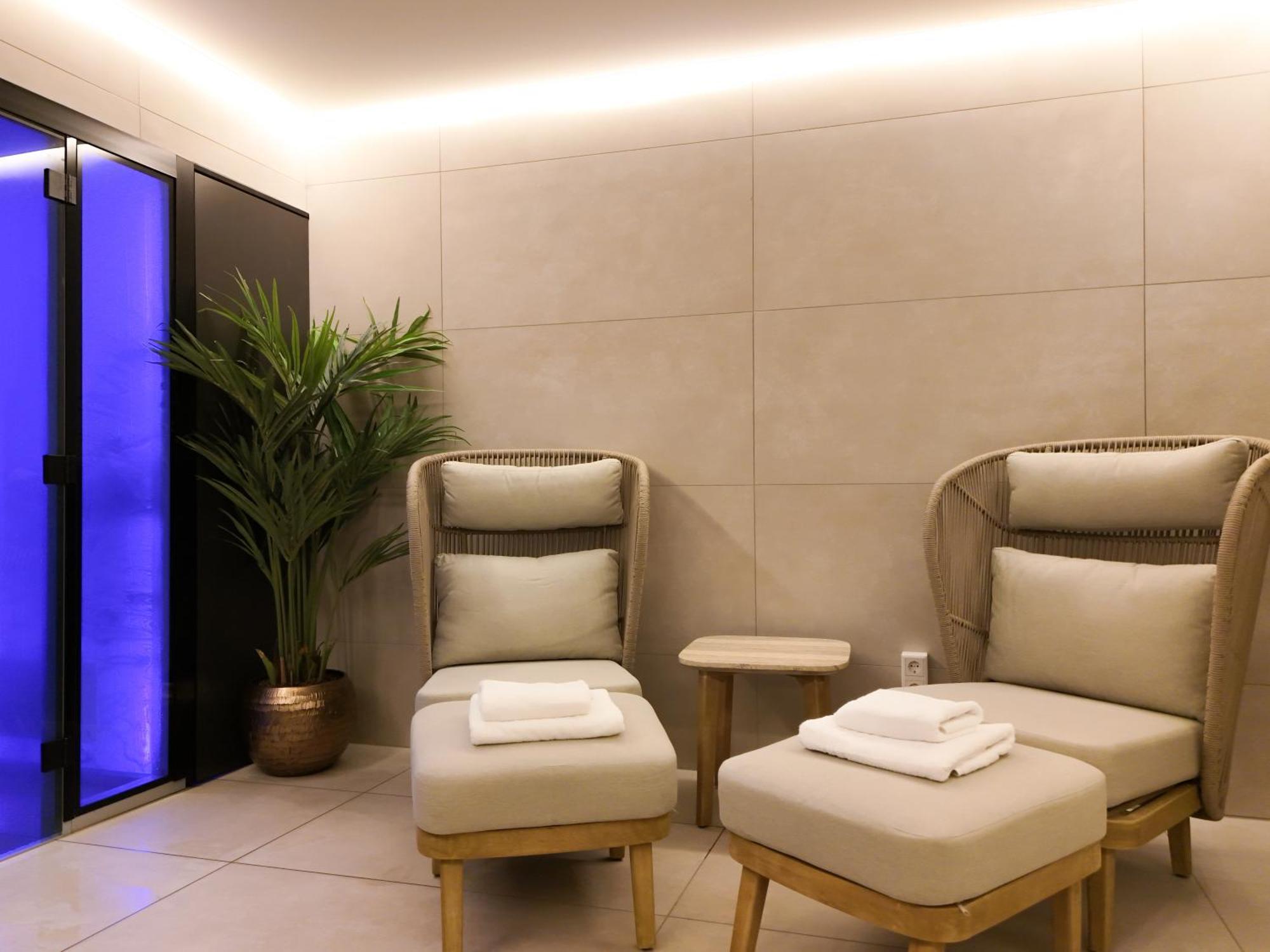 Hike & Bike Hotel Noordwolde  Экстерьер фото